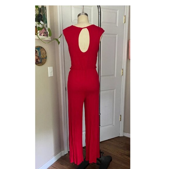 ROLLA COASTER Red Keyhole Open-Back stretch Cocktail JUMPSUIT Romper *SMALL* - Picture 5 of 7